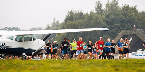 AELS Runway Run for KiKa – Twente Airport — muziek in Twente